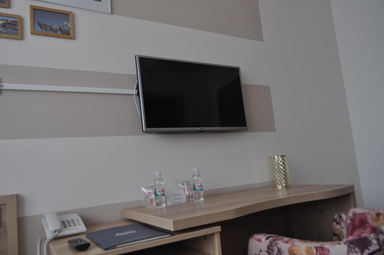 Hotel Novitas Livno Dış mekan fotoğraf