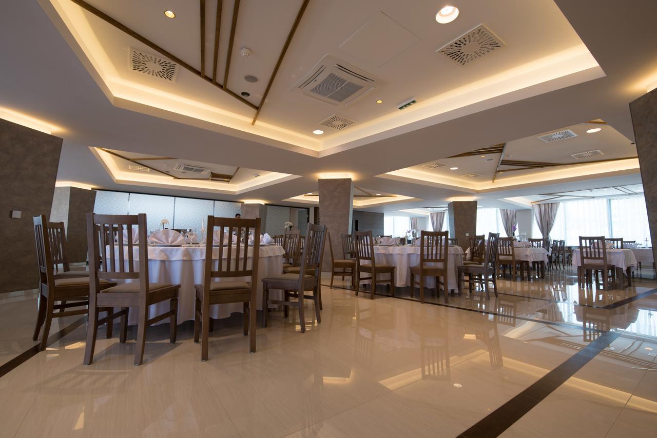 Hotel Novitas Livno Dış mekan fotoğraf