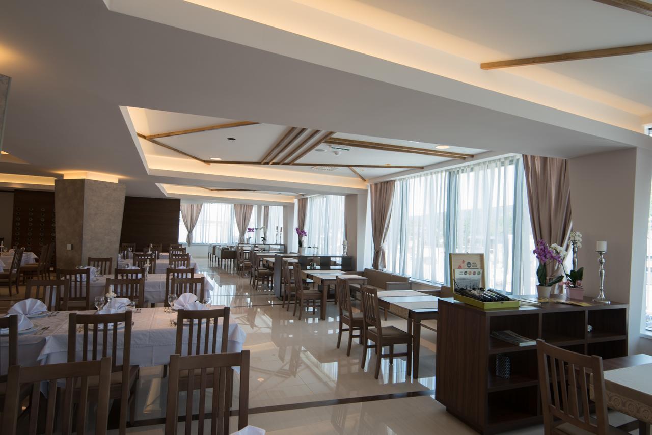 Hotel Novitas Livno Dış mekan fotoğraf